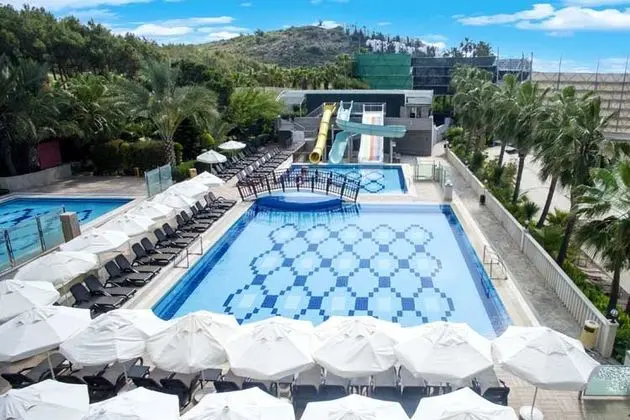 Adin Beach Hotel - 7