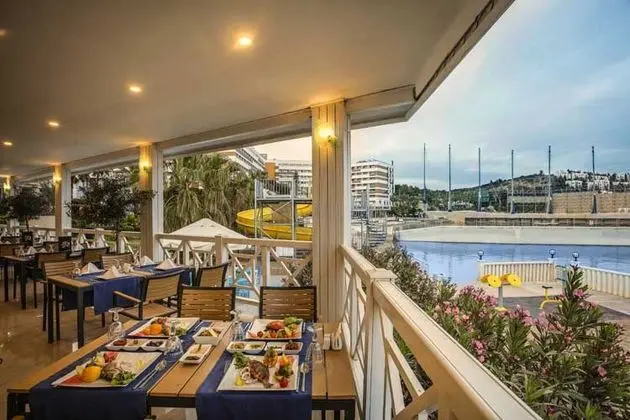 Adin Beach Hotel - 9