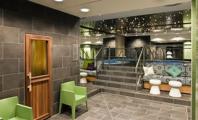 Adina Apartment Hotel Berlin Hackescher Markt - Spa
