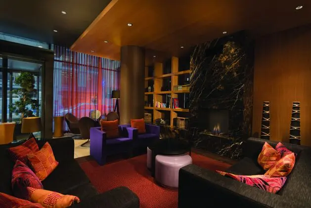 Adina Hotel Frankfurt Neue Oper - Lobi