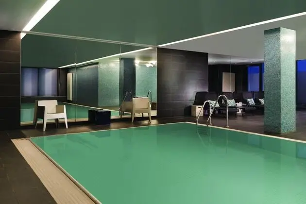 Adina Hotel Hamburg Michel - Havuz