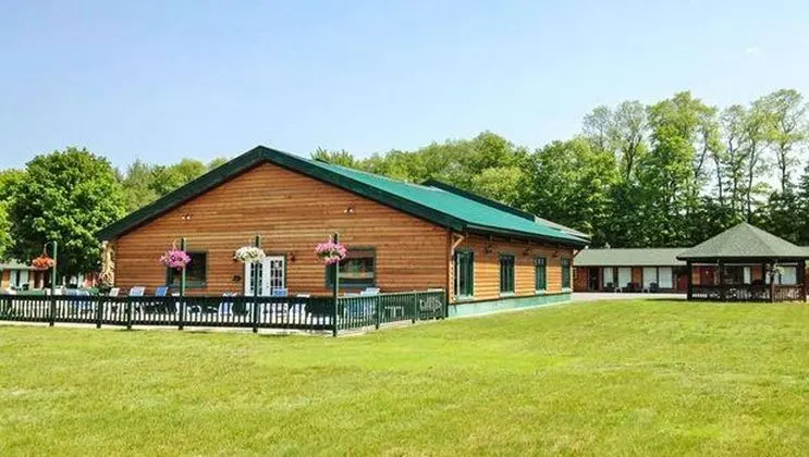 ADIRONDACK LODGE OLD FORGE
