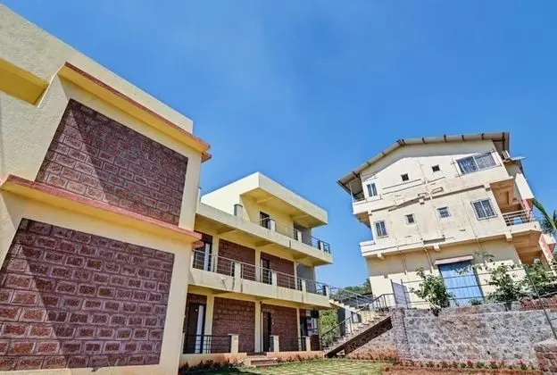 Aditya Hill View Inn