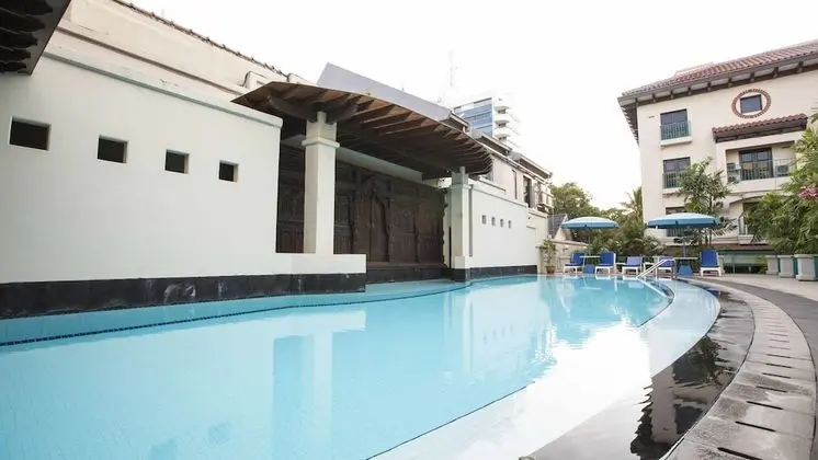 Aditya Mansions Apartment - Havuz