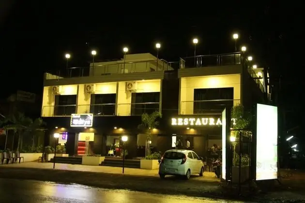 Hotel Aditya