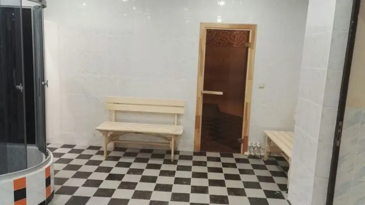 Admiral Hotel - hostel - Spa