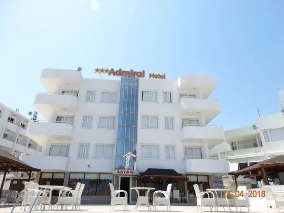 Admiral Hotel - Dış Mekan