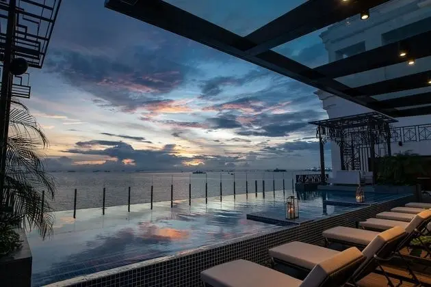 Admiral Hotel Manila - MGallery - Havuz