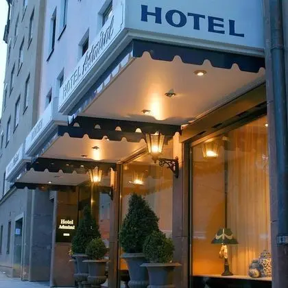 Admiral Hotel