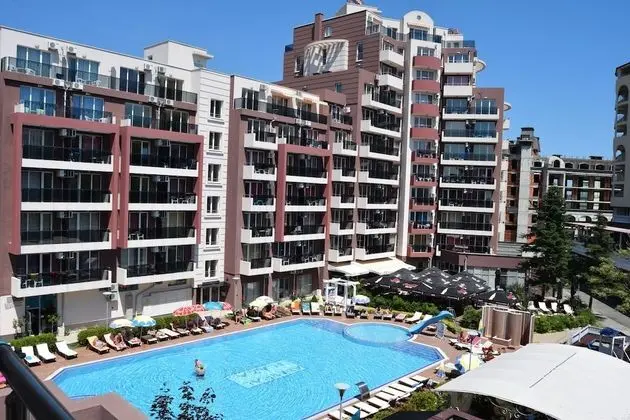 Admiral Plaza Apartments