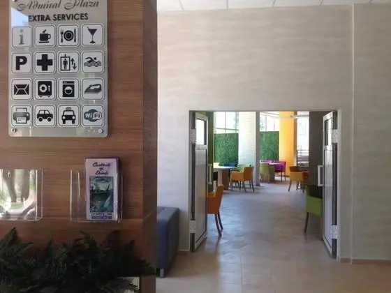 Admiral Plaza Hotel - Lobi
