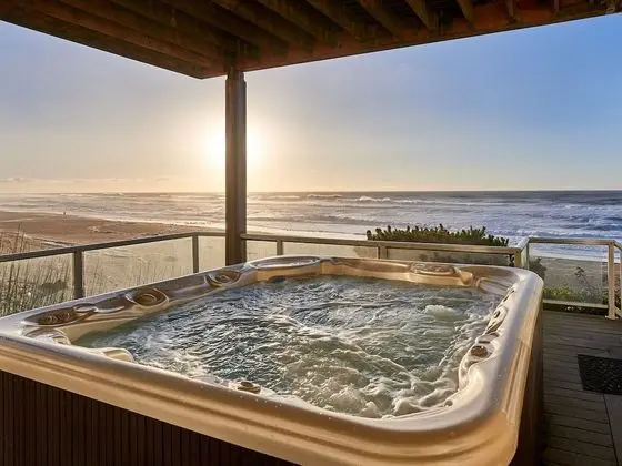 Admiral's Beach Retreat - Havuz
