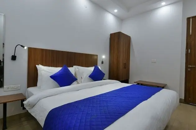 Hotel Admire Inn By F9 Hotels - Oda