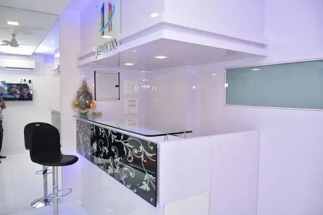 Hotel Adnoc Inn - İç Mekan