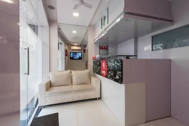 Hotel Adnoc Inn - Lobi