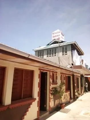Adonai Guest House - Dış Mekan