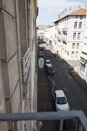 Adonis Hotel De Lyon Valence