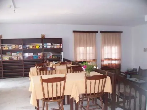 Adonis Hotel - Lobi