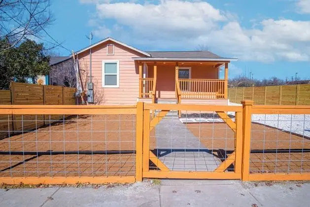 Adorable 4BR 2BA Close to Riverwalk and Downtown - Öne Çıkan Resim