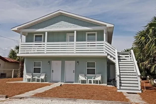 Adorable Beach Cottages in Panama City Beach by Panhandle Getaways - Dış Mekan