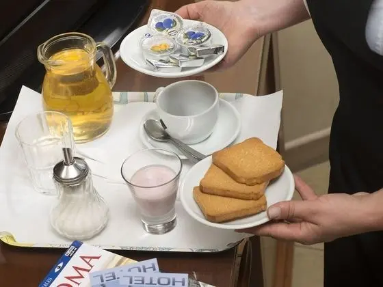 AdoraSuite B&B - Yerinde Yemek