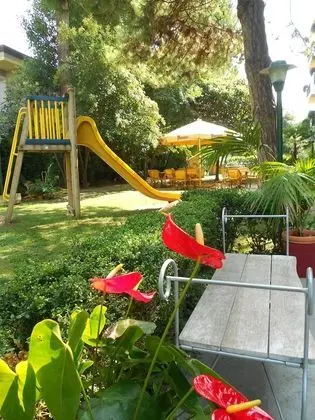 Hotel Adria - Dış Mekan