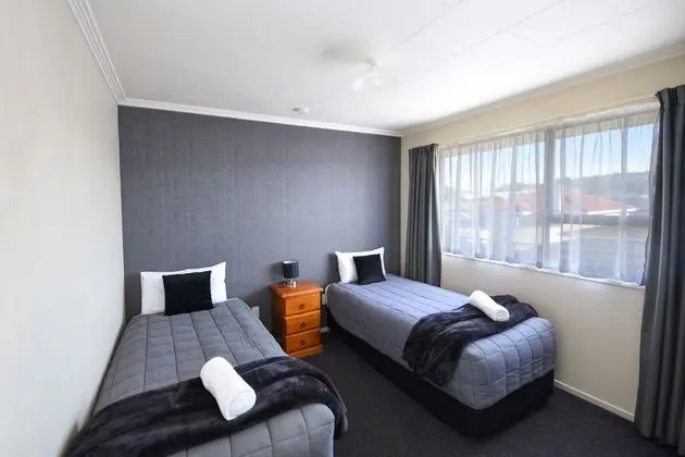 Adrian Motel