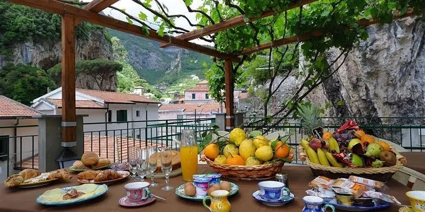 Villa Adriana Amalfi B&B