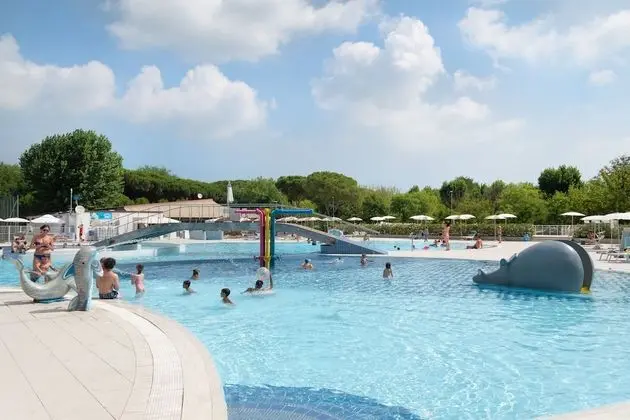 Adriano Family Camping Village - Havuz