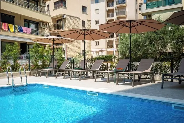 Adriatic Apartments - Havuz