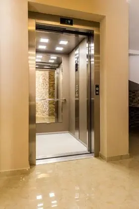 Adriatik Budva apartments - Lobi