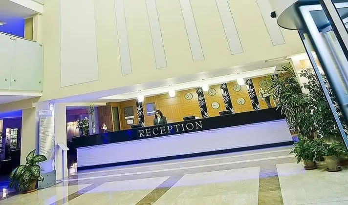 Adrina Termal Health Spa Hotel - Lobi