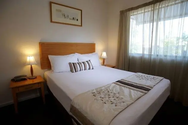 Advance Apartments