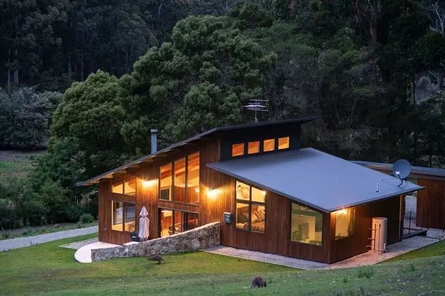 Adventure Bay Retreat - Öne Çıkan Resim