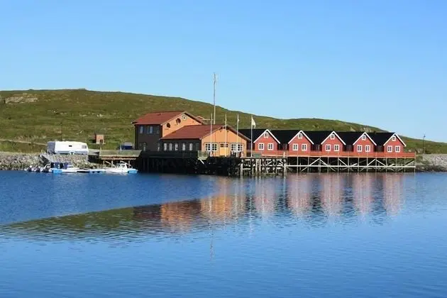 Adventure Camp Mehamn - 1
