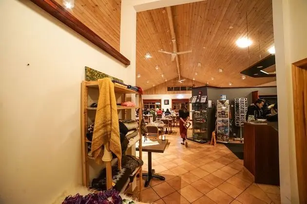 Adventure Hotel Geirland - Lobi