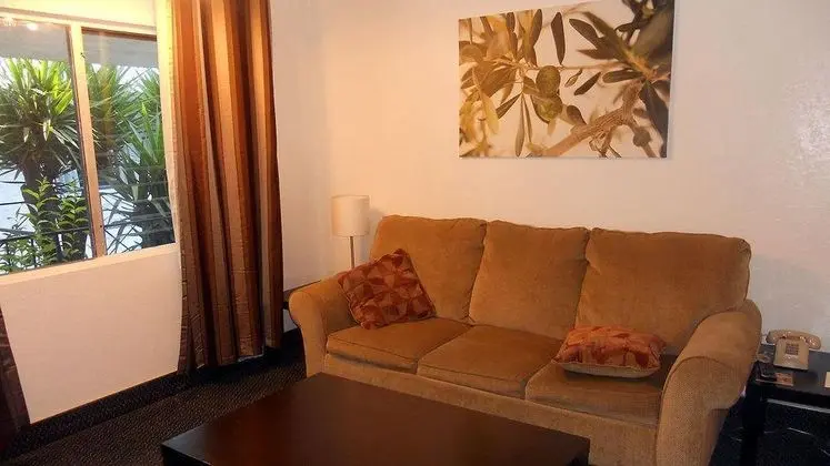 Adventurer All Suite Hotel Los Angeles