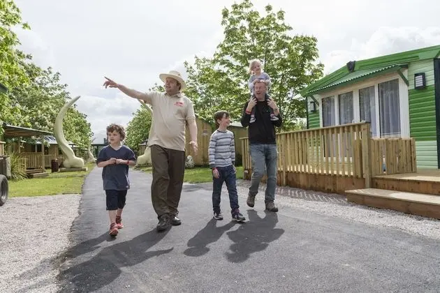 Adventurer's Village Milton Keynes - Dış Mekan