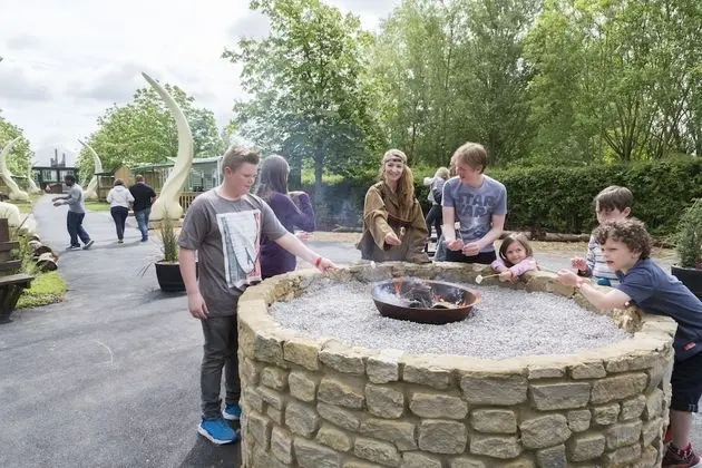 Adventurer's Village Milton Keynes - Lobi