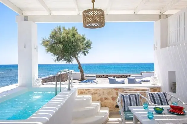 Aegean Melody Suites Santorini Premier Suite With Outdoor Private Heated Jacuzzi