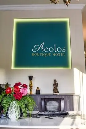 Aeolos Boutique Resort and Suites - Lobi