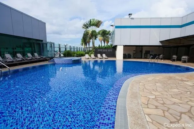 Aerotel Singapore - Transit Hotel in Terminal 1 - Havuz