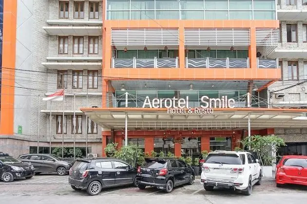 Aerotel Smile Makassar - Dış Mekan