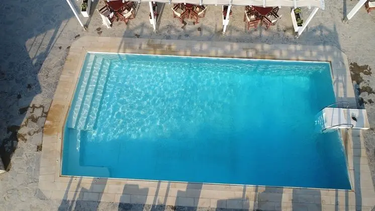 Aeraki Studios & Apartments - Öne Çıkan Resim