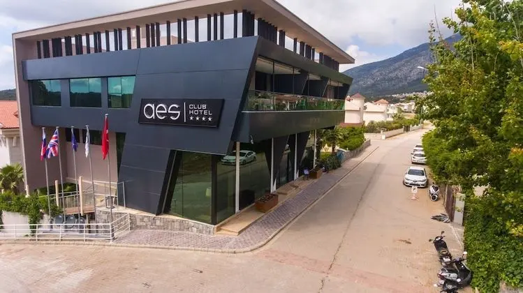 Aes Club Hotel - Dış Mekan