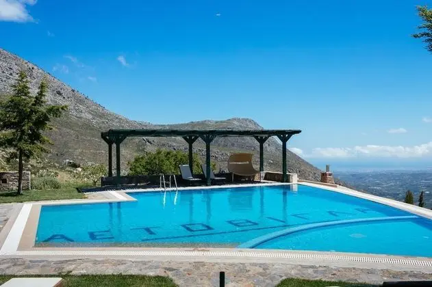 Aetovigla Traditional Guest Houses - Havuz