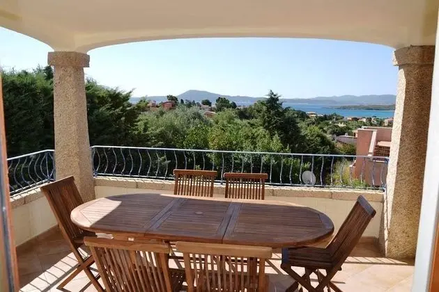 AffittaSardegna - Felicità Apartments