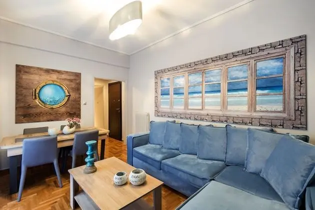 Afinestay at Acropolis