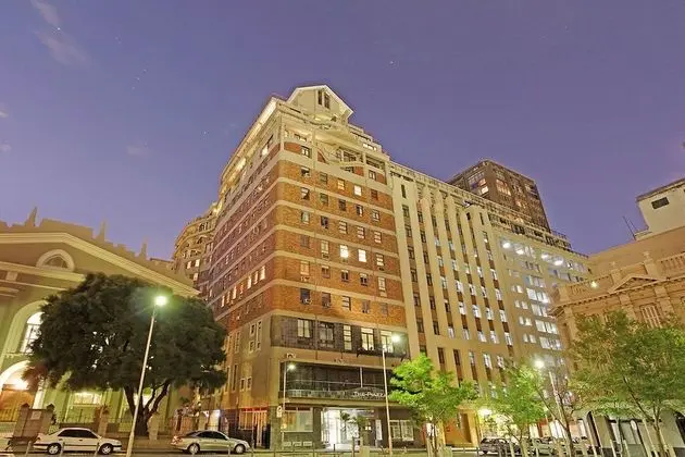 Afribode Acc Piazza - Dış Mekanlar