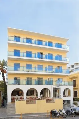 Africa Hotel - Dış Mekan